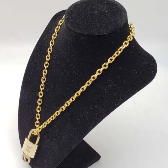 100% Auth Louis Vuitton Lock & Key w/ 18k Gold Plated Chain Necklace - Picture 9 of 9